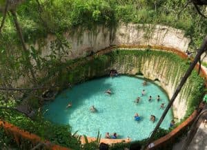 Punta Cana: Cenote zur Blauen Lagune, Wasserfallbecken und Flusstour — Guided tour and outdoor activity