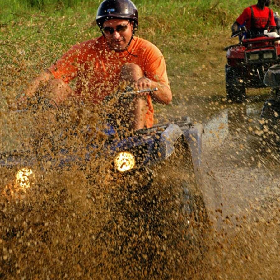 Bayahibe: ATV Tour s řekou Chavón a místní ochutnávky — Guided tour and outdoor activity