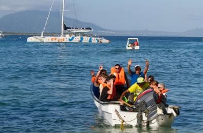 Puerto Plata: Tour zu den Damajagua-Wasserfällen — Guided tour and outdoor activity