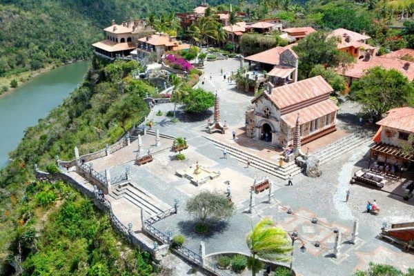 Altos de Chavón: Kulturtag Higuey Erfahrungen